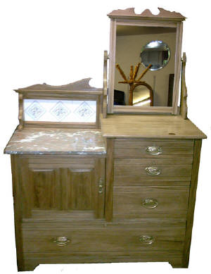 Victorian Washstand come dressing table of