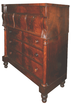 Traditional Victorian Mahogany OGee chest of drawers